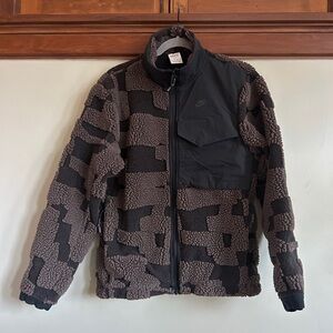 Nike Men's Black and Gray Fleece Jacket